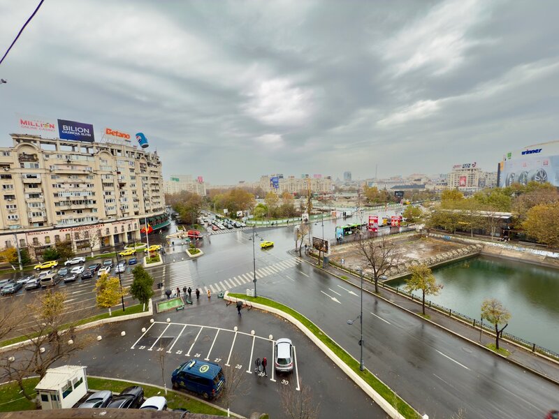 Piata Unirii, Sitraco, vizavi Hotel Horoscop, 2 camere, utilitati incluse